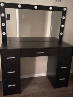 Black Vanity