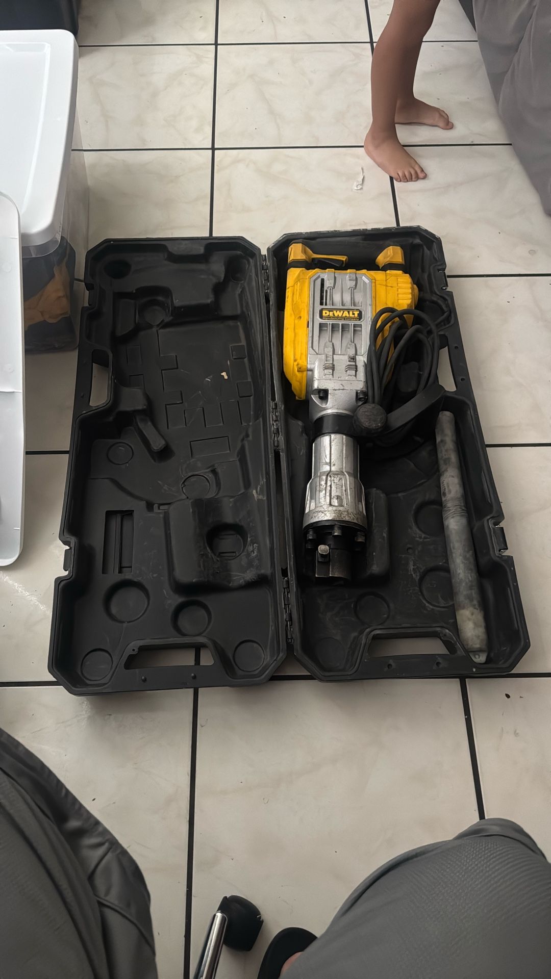 Dewalt