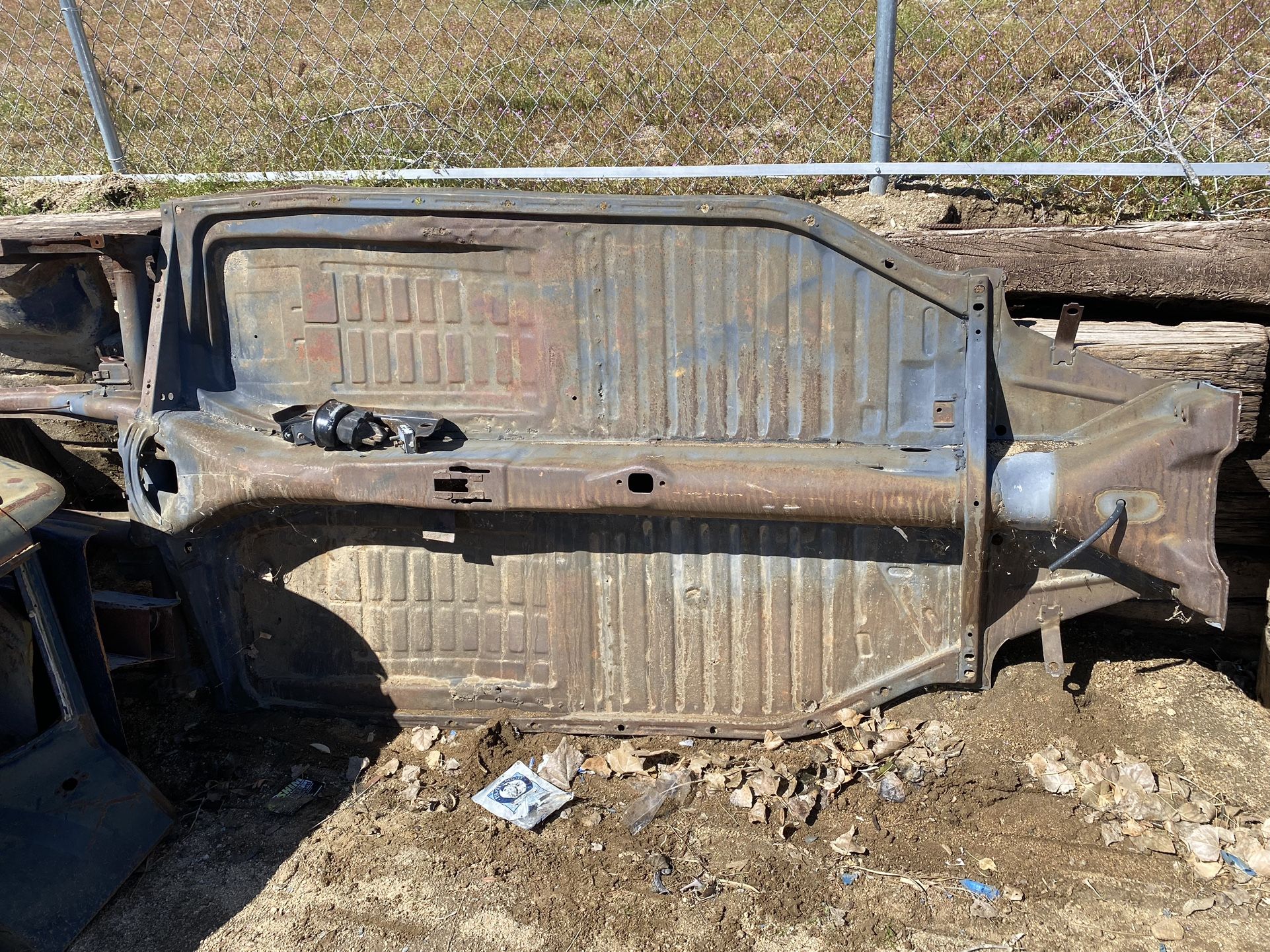 68 Vw Pan, Body And Extras