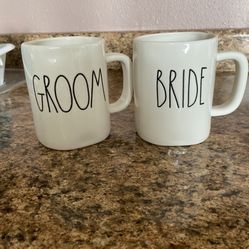 Bride And Groom Mugs 