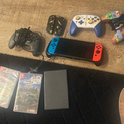 Nintendo Switch 