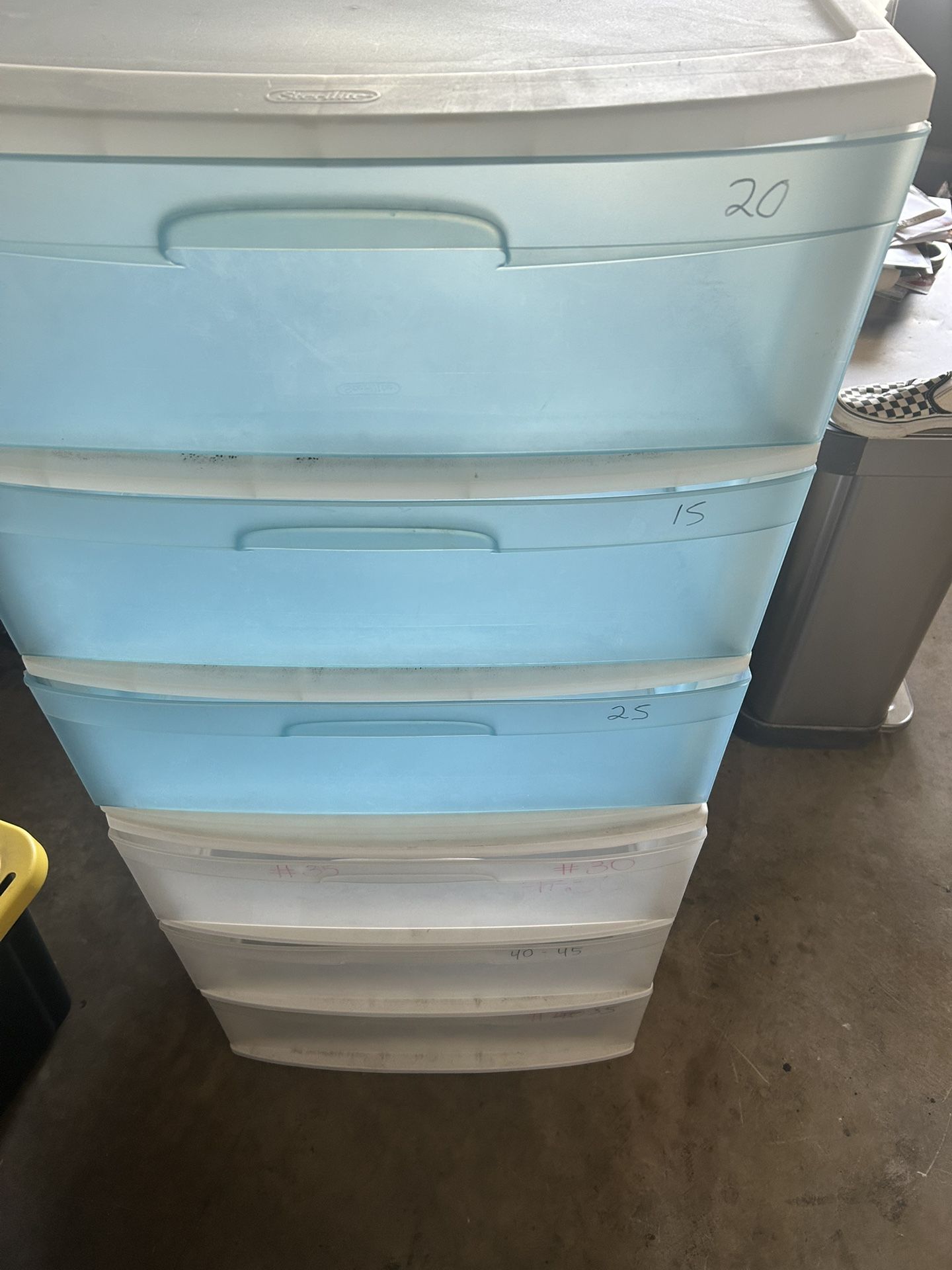 3 Plastic Drawers