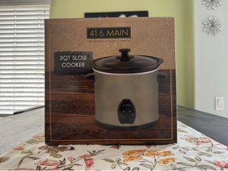 41 and & Main Slow Cooker 3 Three QT Quart