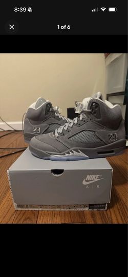 Brand New Jordan 5 Wolf Grey size 8