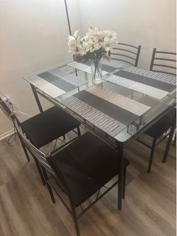 Dining Table set