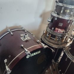 Yamaha Custom Absolute Drums (Advanced Kit)