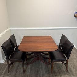 Dinning Table With 4 Chairs