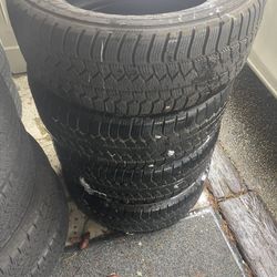 4 used 255/60R18 good year tires 