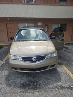 Honda Odyssey. 2004