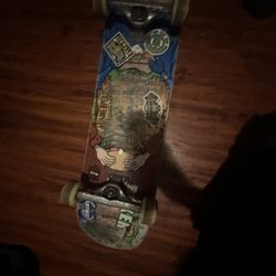 no name brand skateboard 8.5 