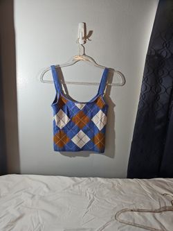 WILLOW & WIND Multicolor Sweater Tank