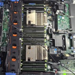 Dell R730xd. 2 OEM Rails. 112GB DDR4. 20 300GB SAS drives.