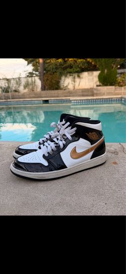 Jordan 1 Mid SE 9.5 men
