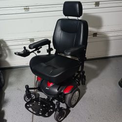 Electric Wheelchair Titan AxS By Medical Drive Like New Condition 