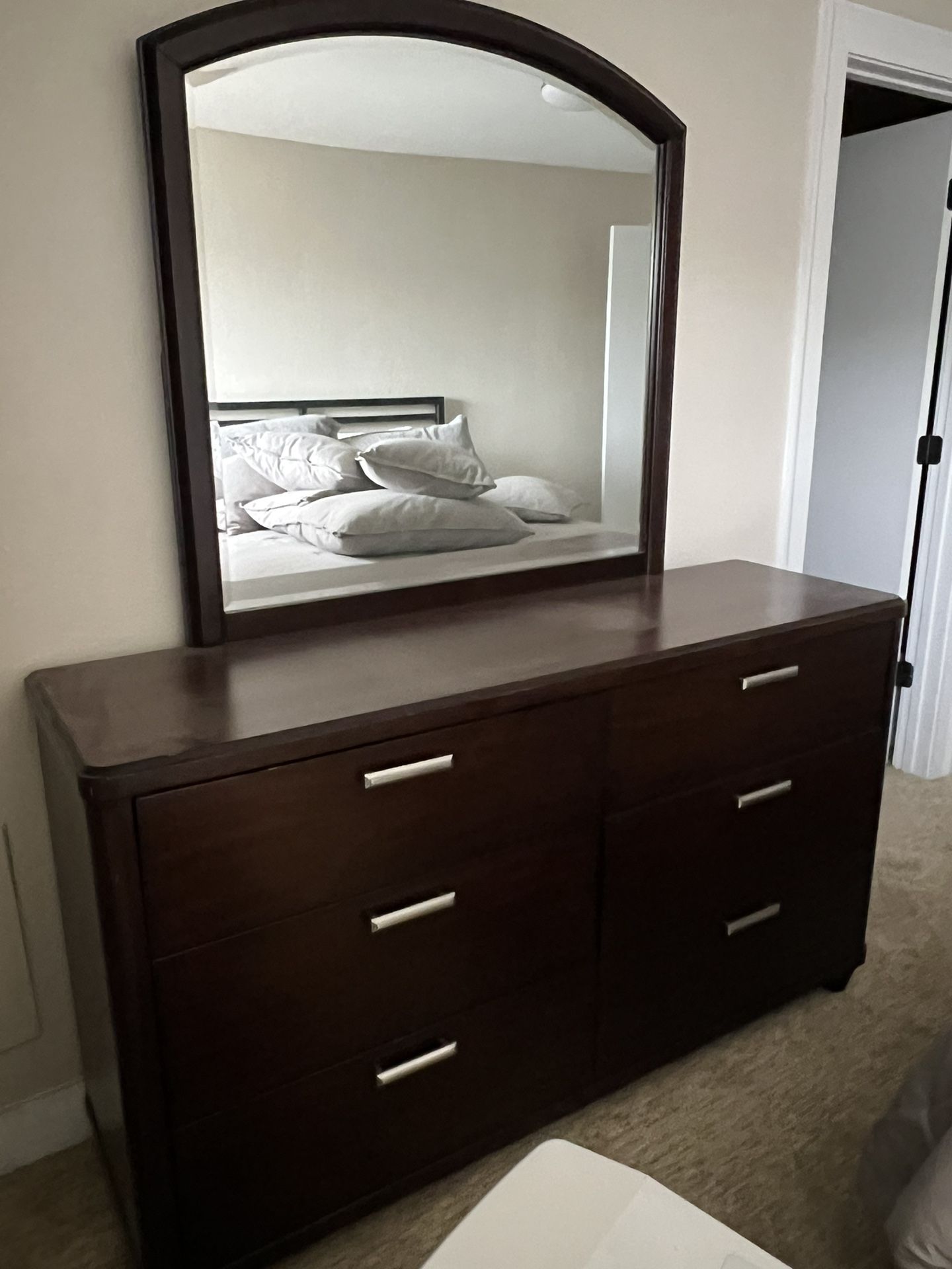 Hardwood Dresser With Mirror And Two Ottomans