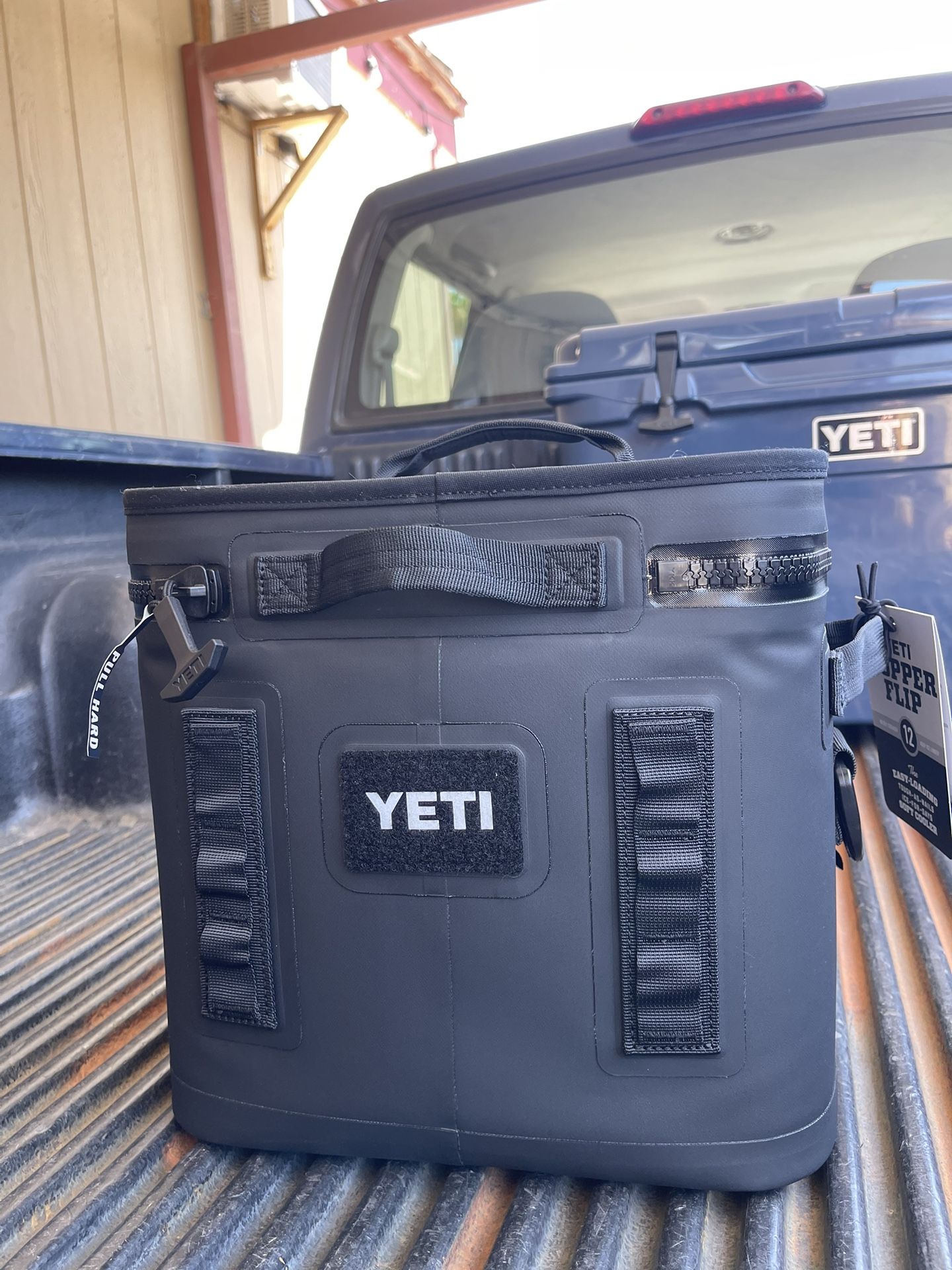 Yeti Hopper Flip Size 12