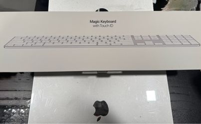 Apple Magic Keyboard with Touch ID