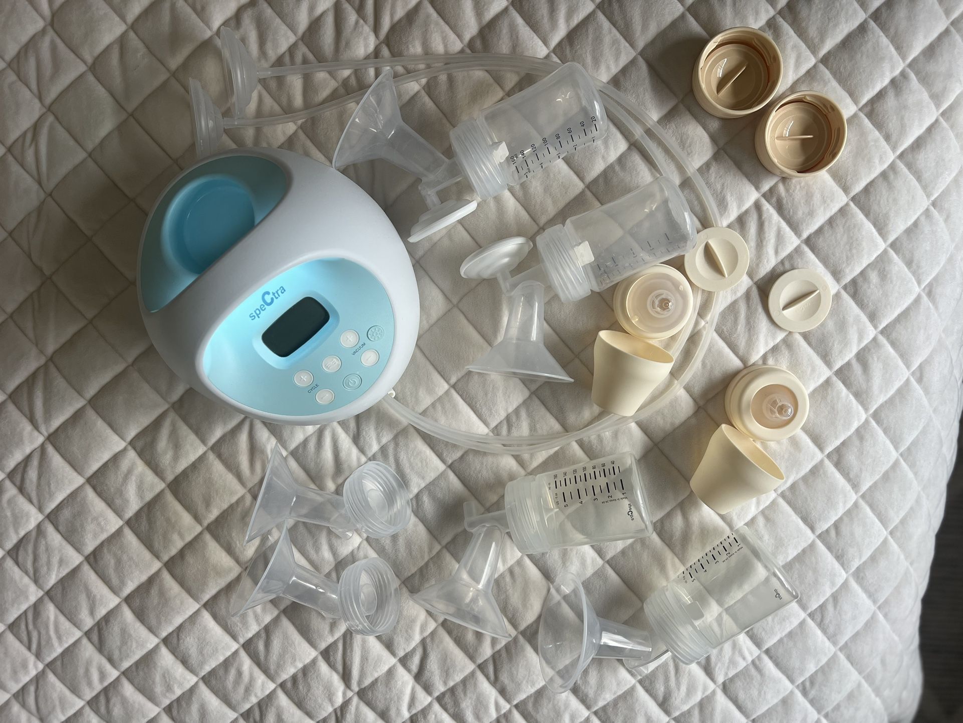 Spectra Breast Pump And Momcozy Cordless Pumps