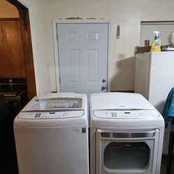 LG WASHER AND DRYER SET BOTH ELECTRIC XL CAPACITY 5.3 CU GOOD CONDITION HEAVY DUTY DELIVERY AVAILABLE FOR EXTRA FEE WE DO REPAIRS