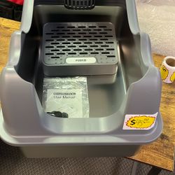 Stainless Steel Cat Litter Box with Lid, XL Extra Large Litter Box for Big Cats, High Sided Kitty Metal Pan with Pedal Fi