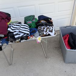 Huge Lot For Resellers Of Women’s Clothing All Seasons Jackets Medium And Large 
