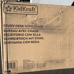 Study Desk with Chair - White - Kidkraft 26704(new)