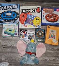 Board Games Juegos De Mesa Y Dumbo Plushie