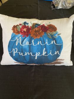 Decorative pillow
