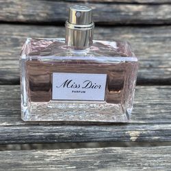 Miss Dior parfum 2.7oz