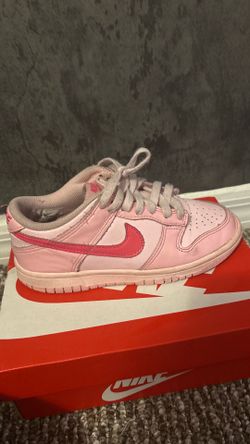 Pink dunks