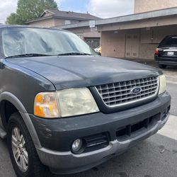 2003 Ford Explorer