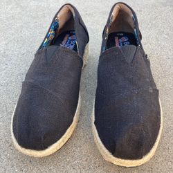 Slip On Bob’s  From Skechers  W6.5