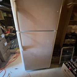 Refrigerator $200.00 Firm Works Perfect