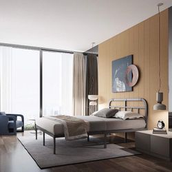 New Bed Frame! Size Queen