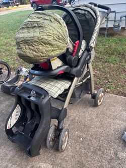 Even flow car seat, base, and stroller