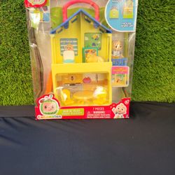CoComelon Pop n' Play House Playset