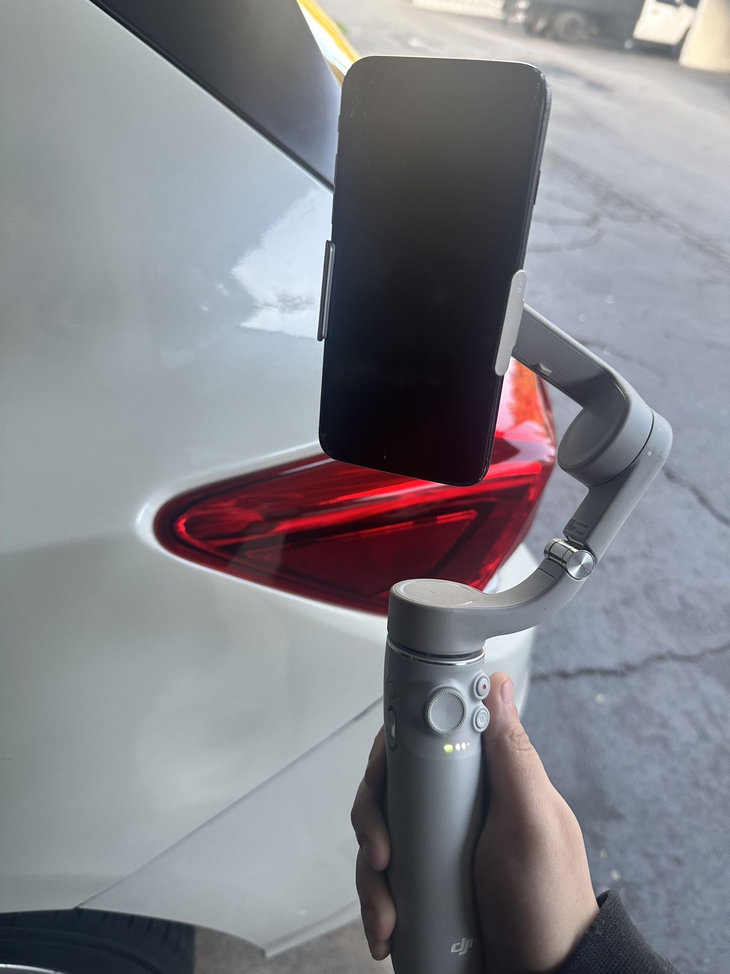 DJI OM 5 Smartphone Gimbal (Athens Gray)