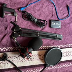 Selling My Fifine Microphone. 