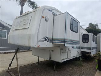 5th wheel trailer toy hauler travel trailer dolly Jayco heartland ridge Coleman forest river vibe keystone warrior cyclone  tow super storage  grand d