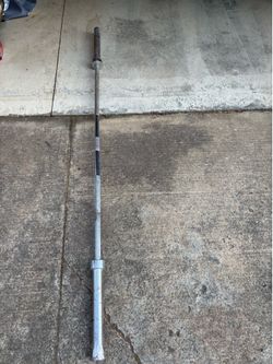 45 pound weight bar