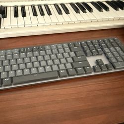 Logitech Keyboard