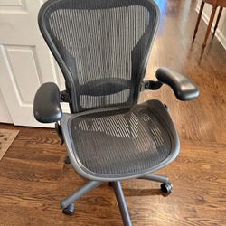 Herman Miller Aeron Classic – Size B