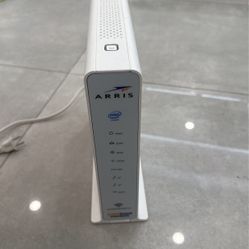 WiFi Router - Arris SVG2482AC