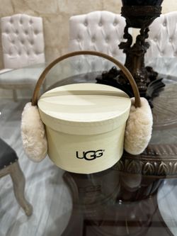 Ugg Sheepskin Earmuff