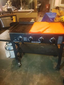 Blackstone 4-Burner Outdoor Flat Top Griddle