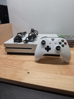 Working xbox one s bundle