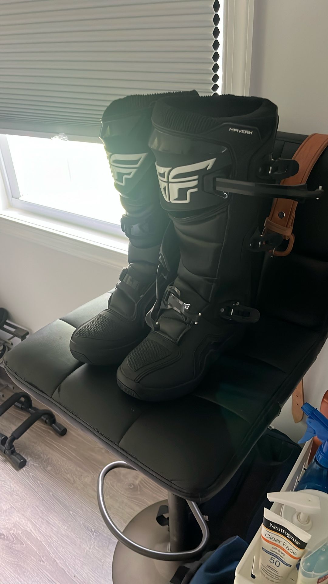 Maverik Boots 