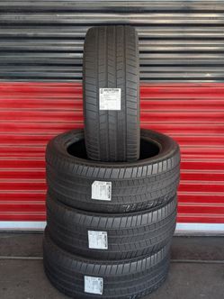 275/50/22 Michelin Defender LTX