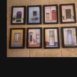 New 5”x7” Glassed Frames With Stands