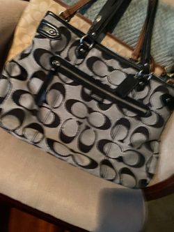 Coach purse new worn once’s